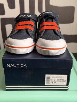 Nautica Toddler Canvas Shoes – Size 9 (Navy Denim)