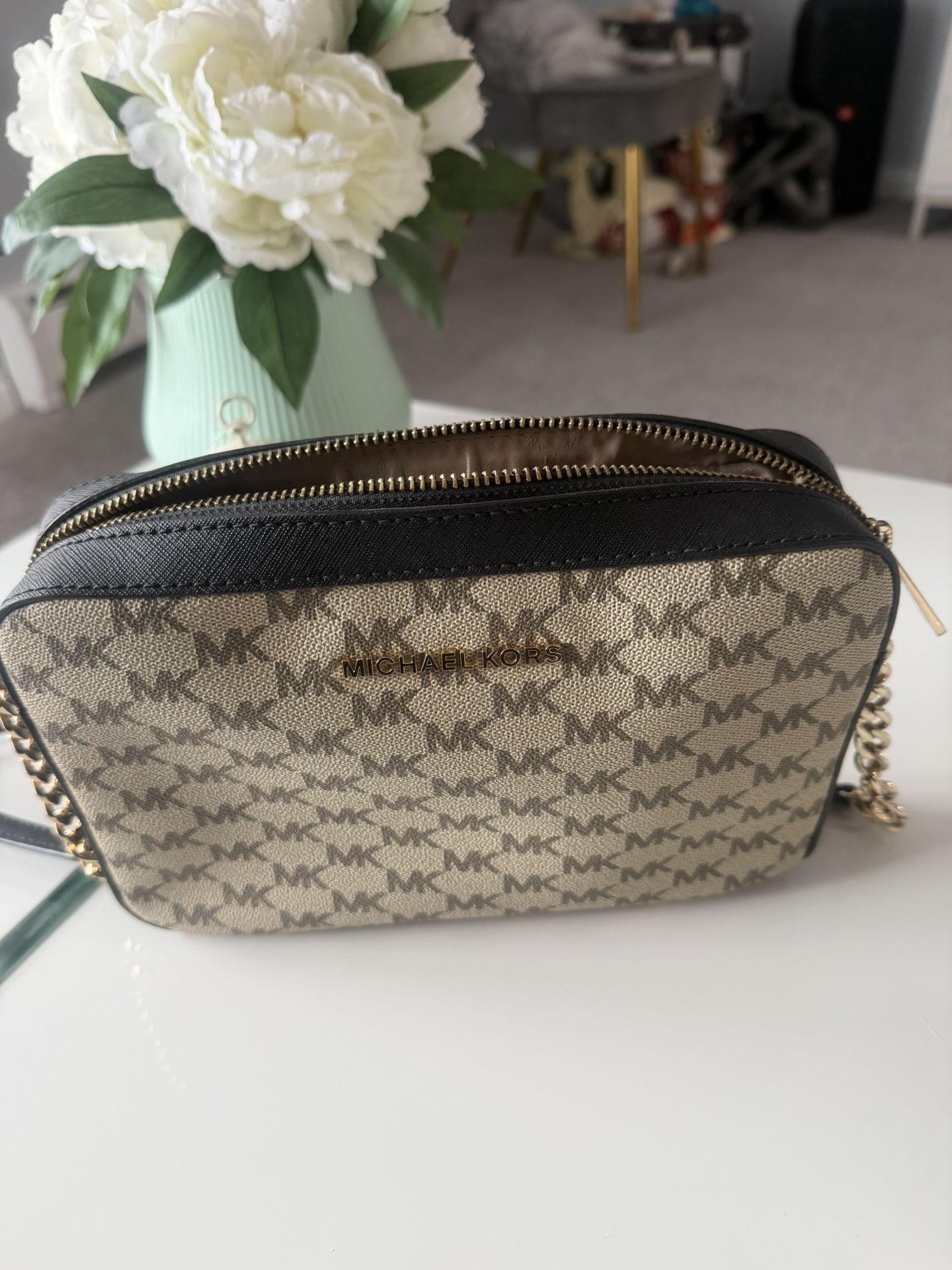 Michael Kors Purse $50 