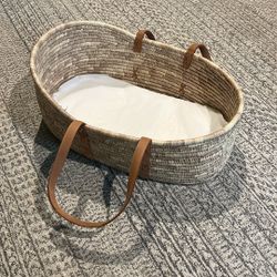 Moses Basket 