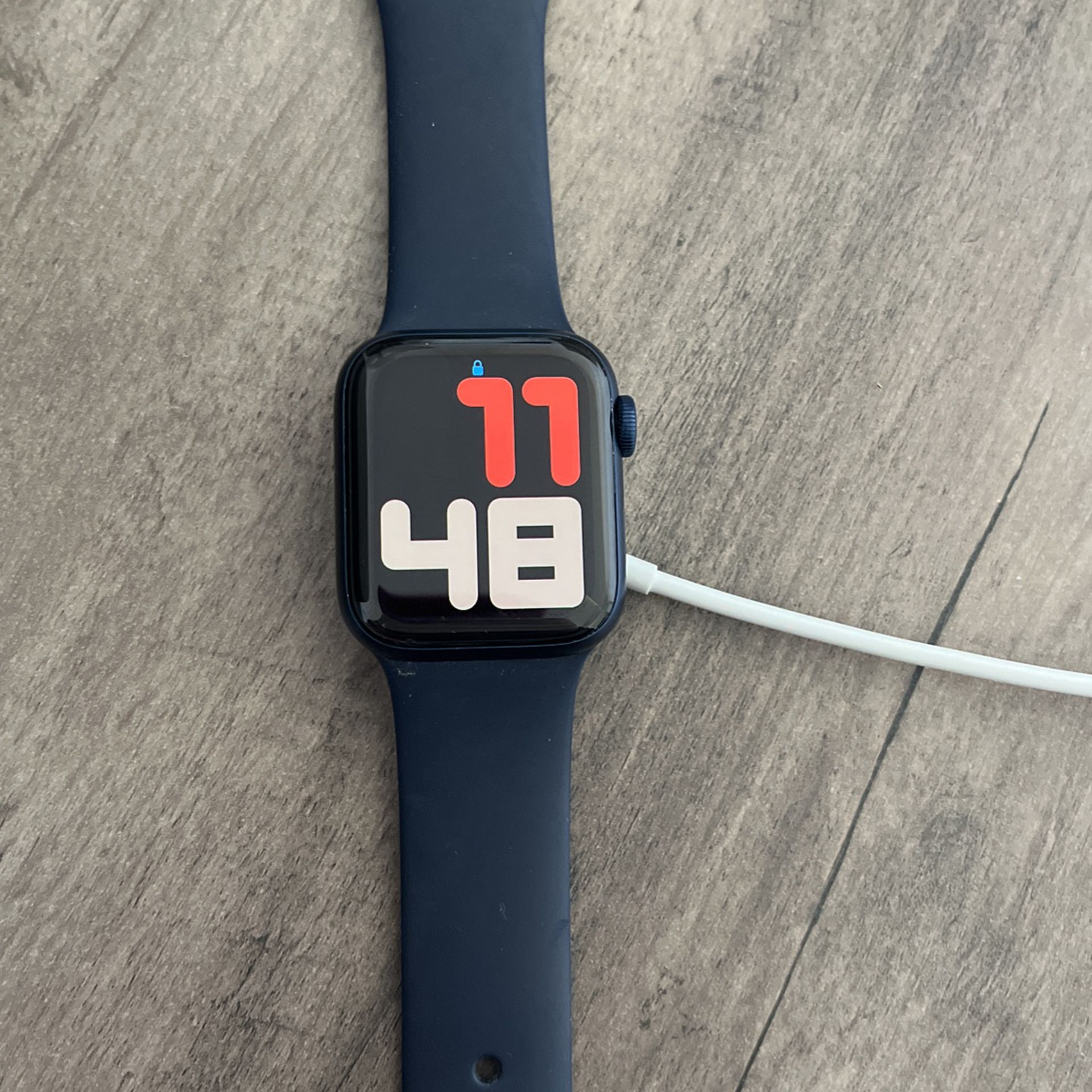 Apple Watch Series 6 (GPS And Cellular) 