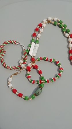 Necklace bracelets and ring