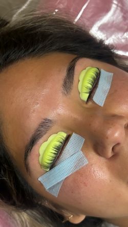 lashes