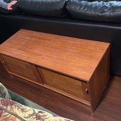 teak TV bench