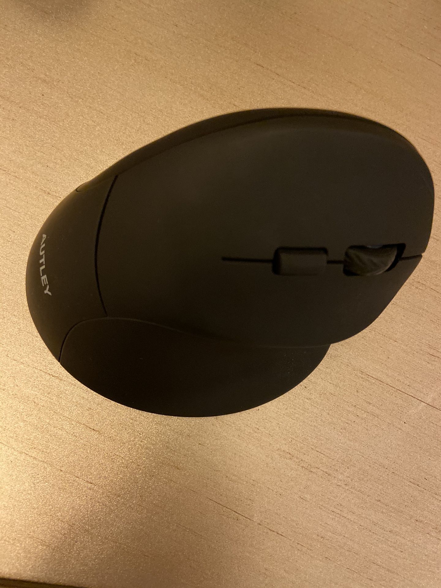 AUTLEY Wireless Vertical Mouse, 2.4G Optical Wireless Silent Ergonomic Mouse