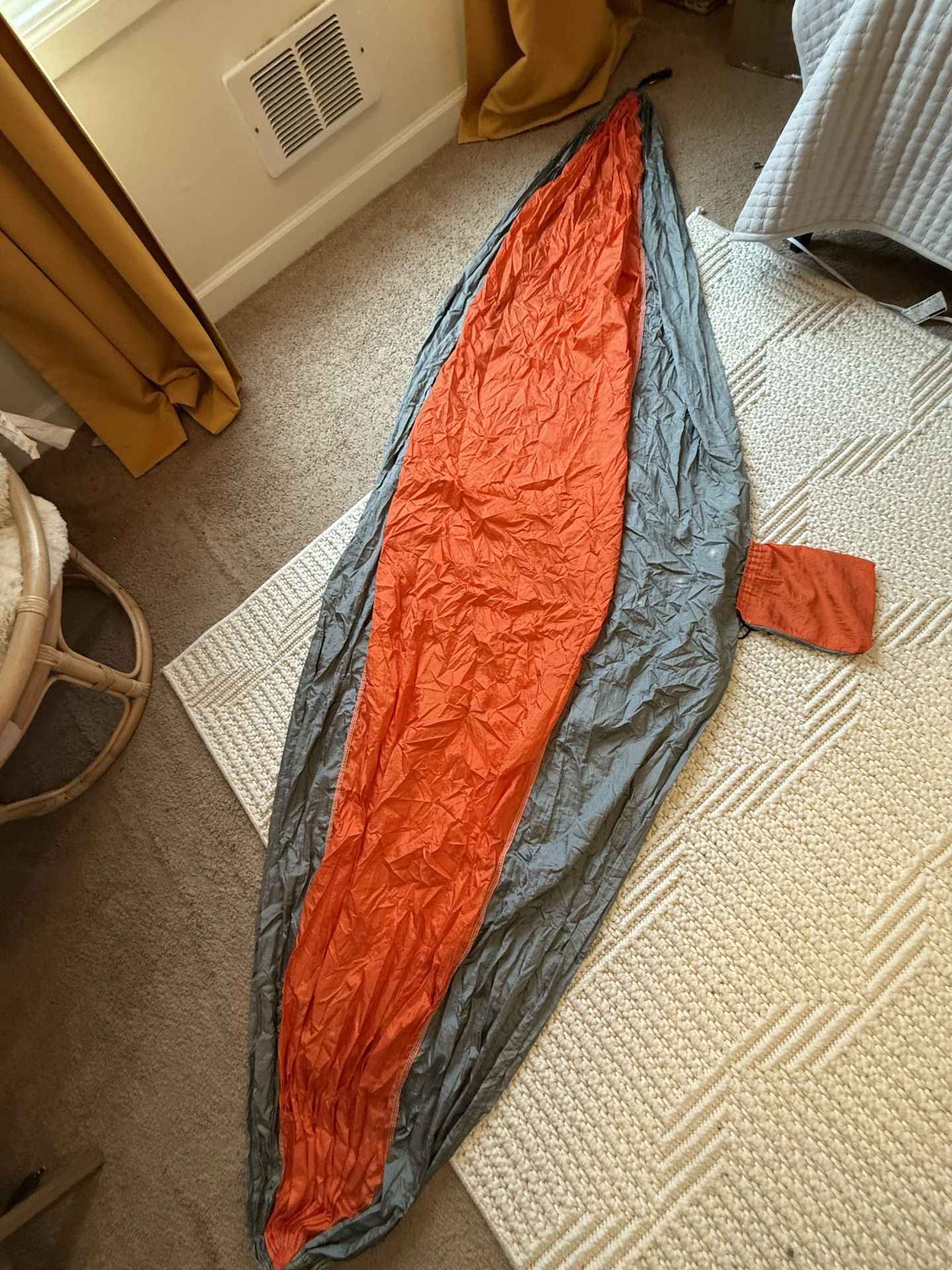 ENO Hammock + Atlas Suspension Straps – Great Condition