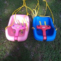 2 LITTLE TIKES  SWINGS. IN NEW CONDITION.  BOTH.   40 BUCKS 