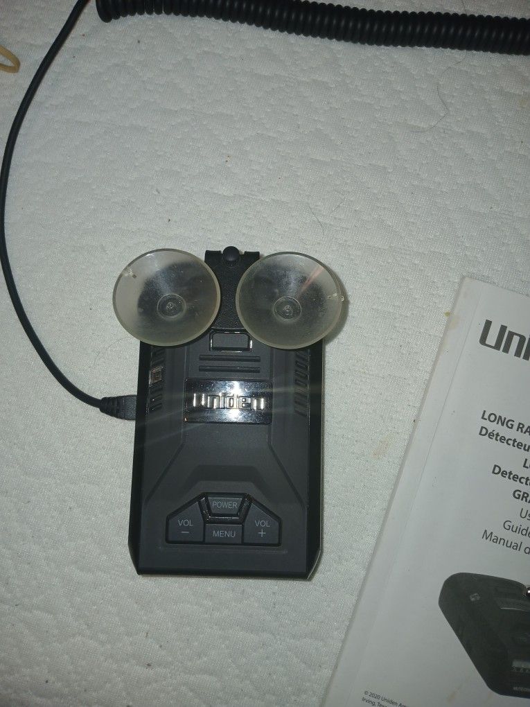 Uniden long range Radar / Lazer detector THIS IS A SCREAMING DEAL! MY LOSS YOUR GAIN!!!