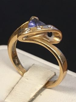 Gold ring