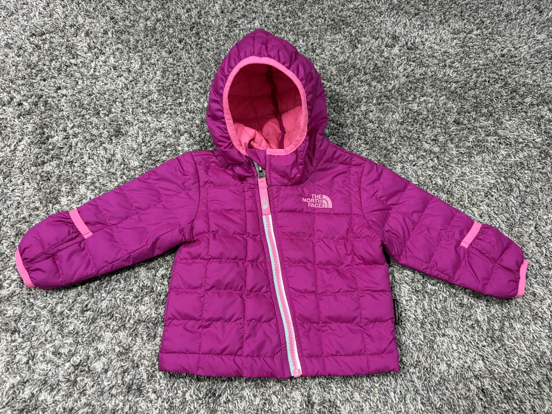 Infant THE NORTH FACE ‘Pink Nylon Hooded Jacket (3-6 M)