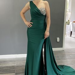 Dress Size 2 Fitt For Small And Medium Size