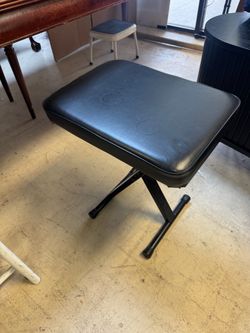Black Padded Keyboard Bench Stool