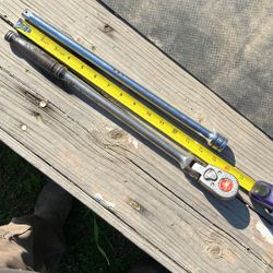 Snap On 17 Inch Swivel Head Ratchet And 15 Inch Extension