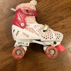 Girl’s Adjustable Size (3-6) Roller Skates