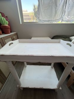 Side table shabby shic style