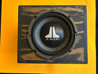 8” inch Kenwood subwoofer with (Jl Audio dustcap) box dimension 9.75”x9.75”x11.75” sealed enclosure