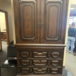 Ralph Lauren Armoire