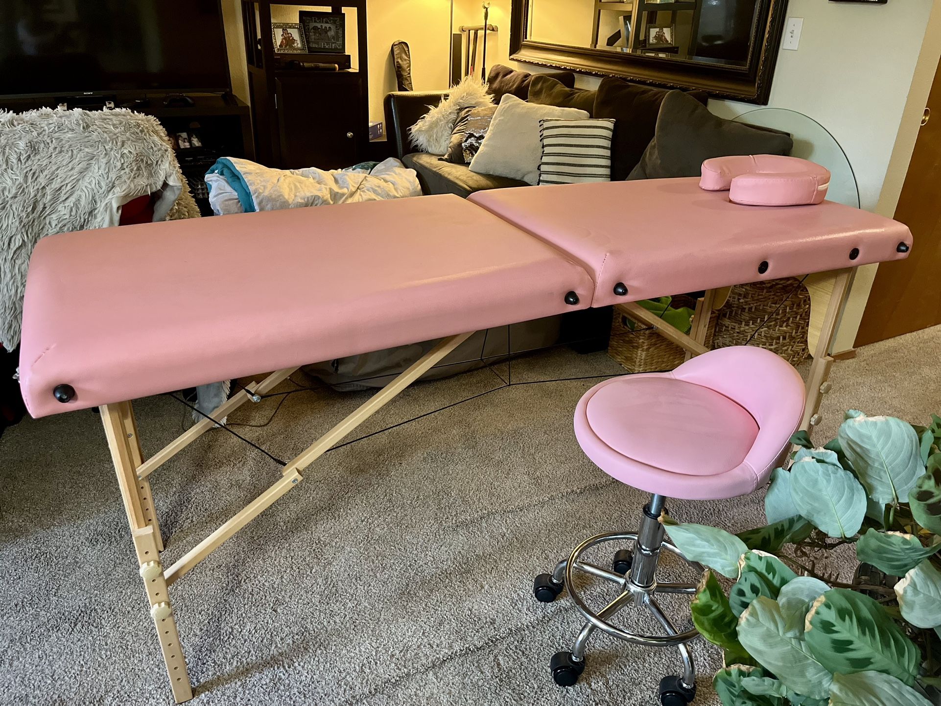 Porta massage table with chair