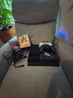 Sony PlayStation 4 Console Bundle