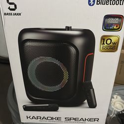 Karaoke speaker