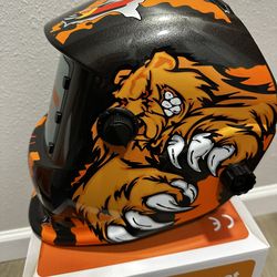 Agriquip GLWH16 Auto Darkening Welding Helmets