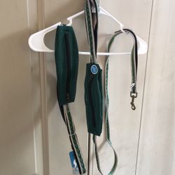 Dog Leash With Zipper Bad For Your Phone And Keys 