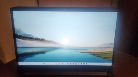 Lenovo gaming laptop