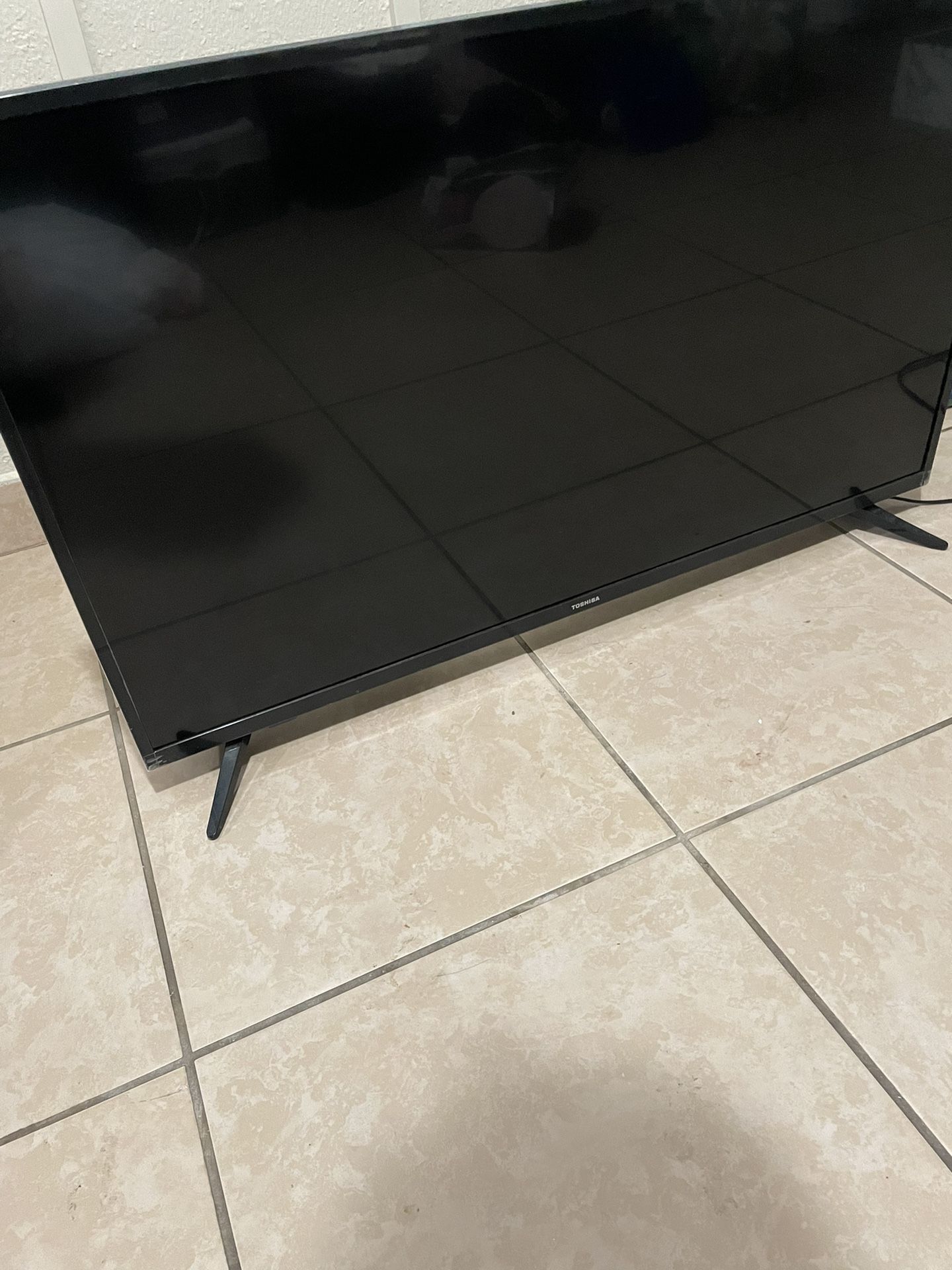 42 Inch Toshiba Smart Tv