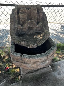 Concrete Water fountain