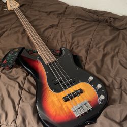 Squire Affinity PJ Bass