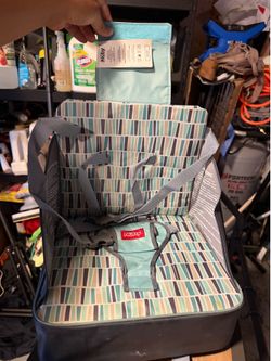 Nubby booster seat