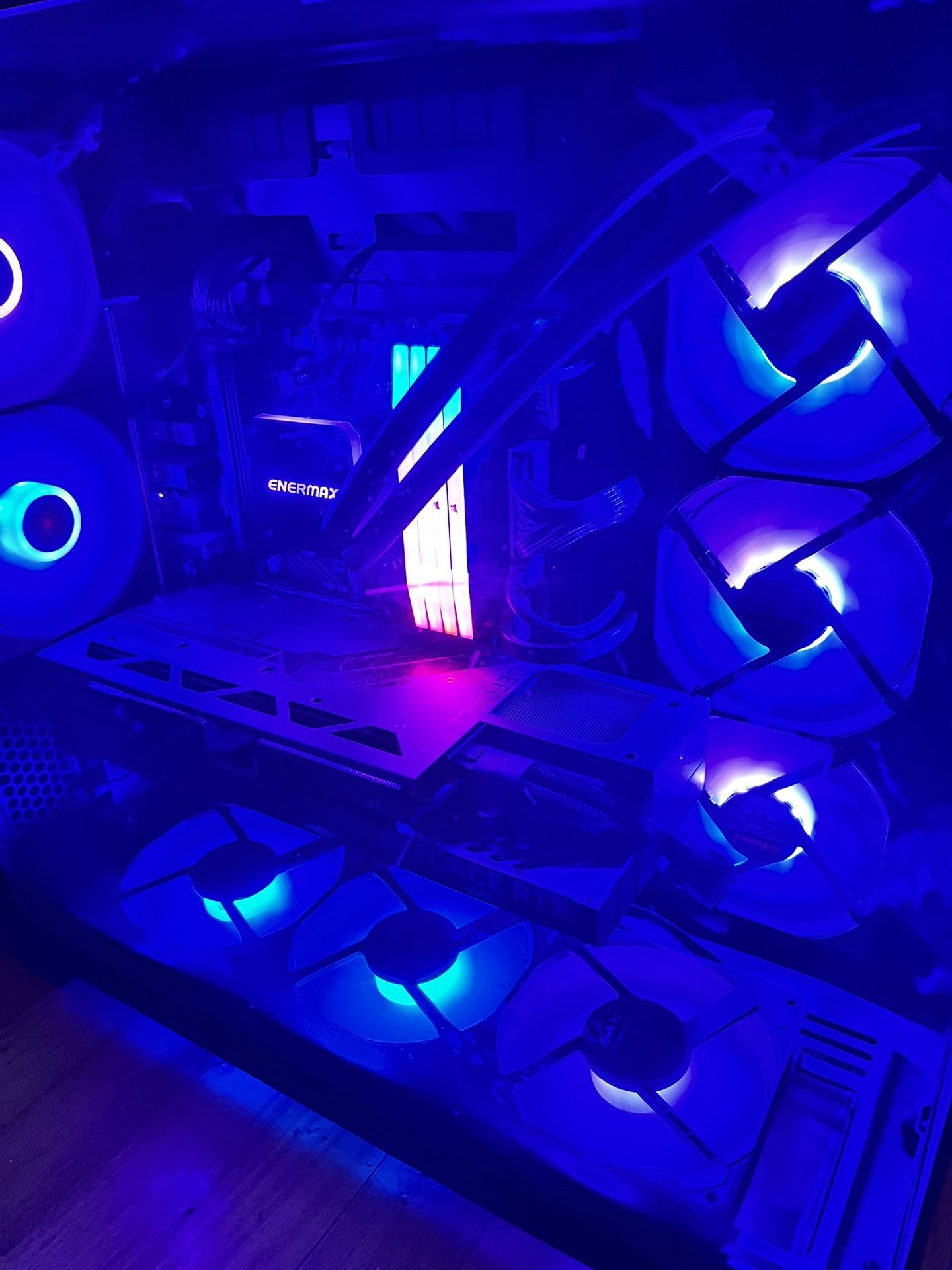 Gaming Setup With 4K 32” Monitor!