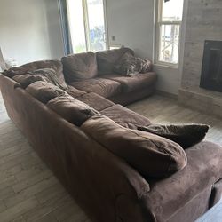 Microfiber sectional sofa