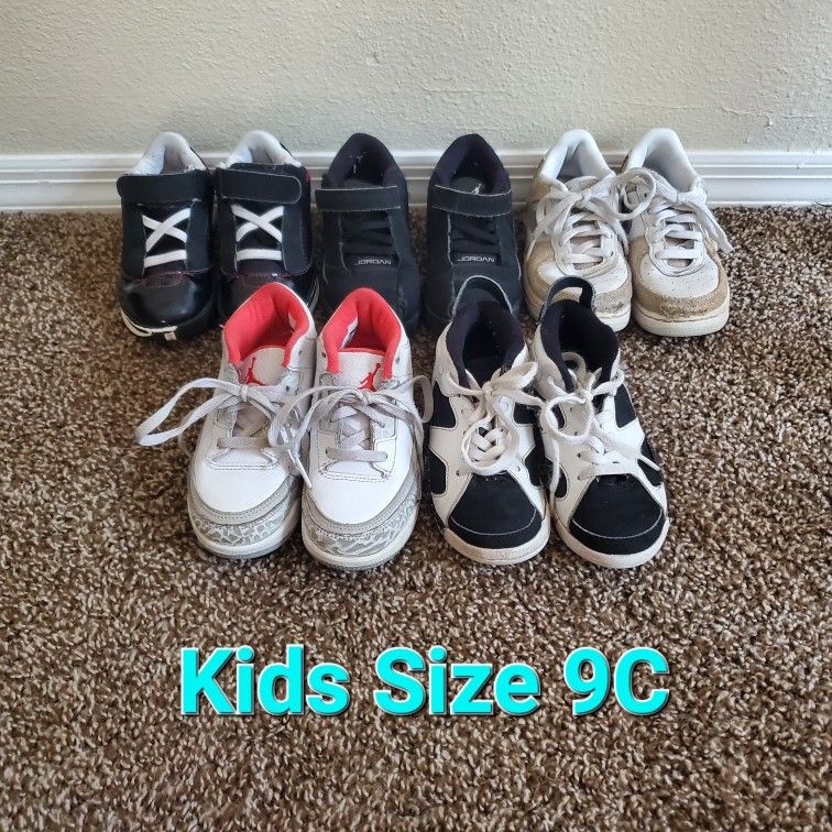 Kids Shoes Size 9C
