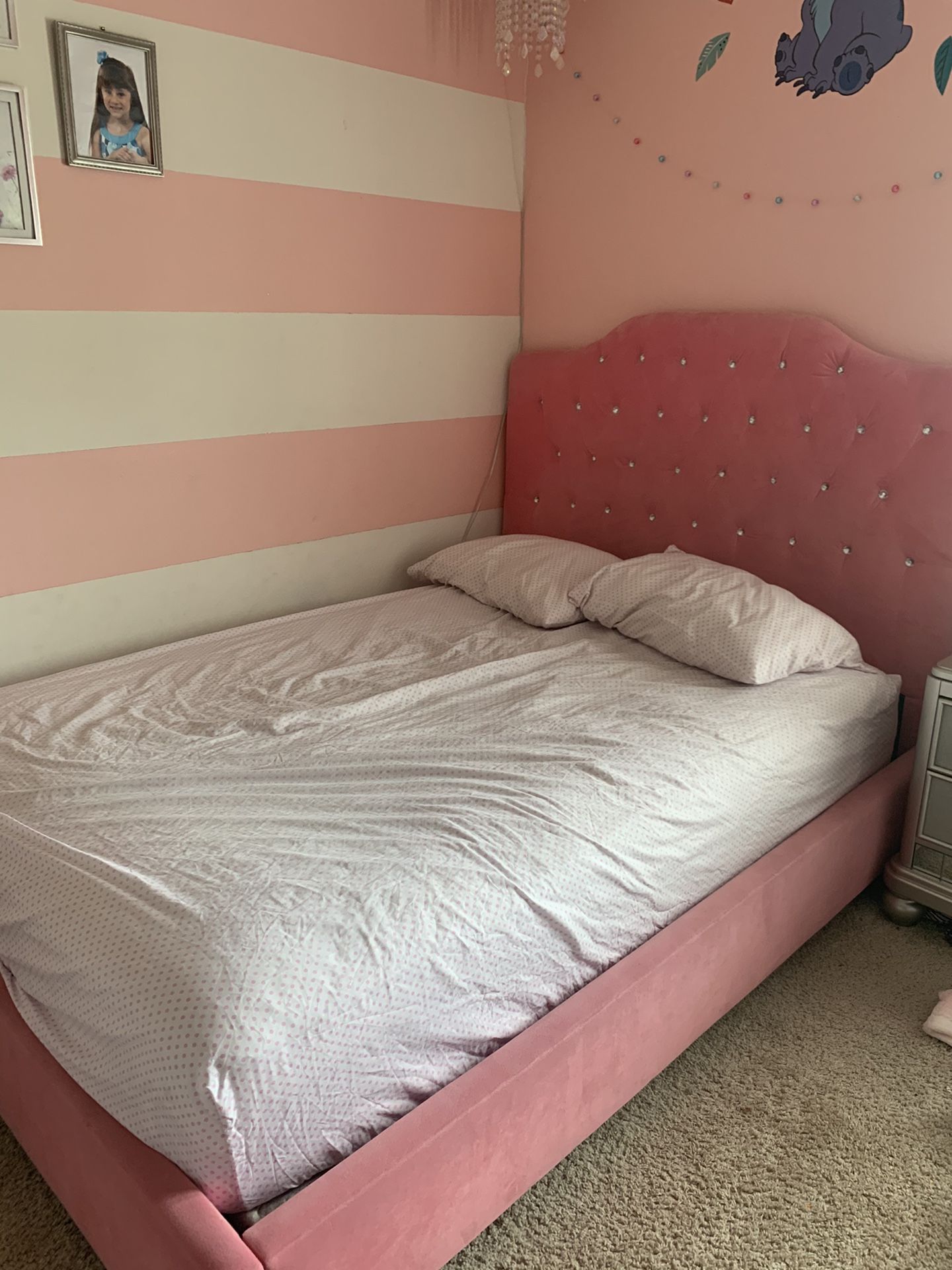 Full size bed frame pink