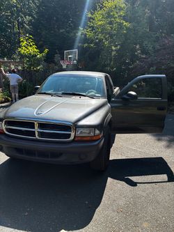 2004 Dodge Dakota
