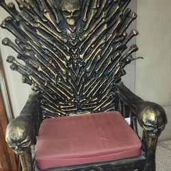 Large  Throne