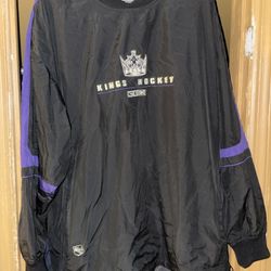 CCM NHL Center Ice Los Angeles Kings Hockey Jacket Vintage Classic Mens Size Large.
