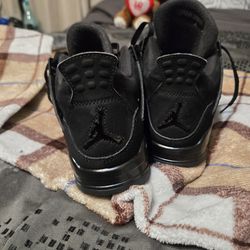 Jordan 4 black cats gs 6y