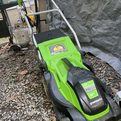 Greenworks Corded Push Mower 