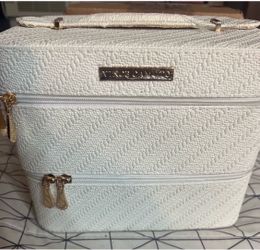 makeup case