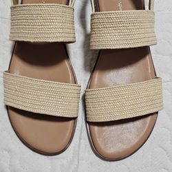 Women Sandlas Size 8