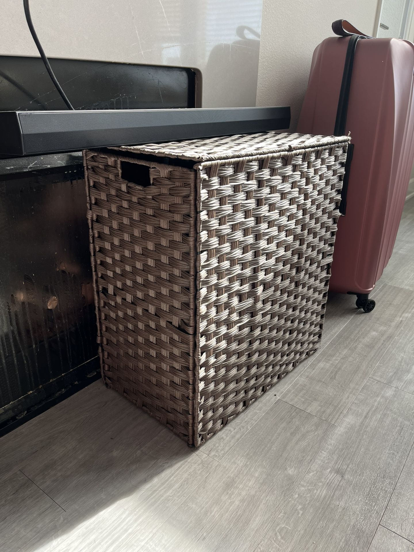 Laundry Basket / Hamper 