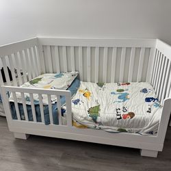 White Toddler Bed w/ Mattress