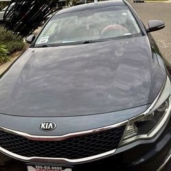 2016 KIA Optima 5000$ or best offer