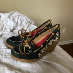 Never Worn Sperry Heels 