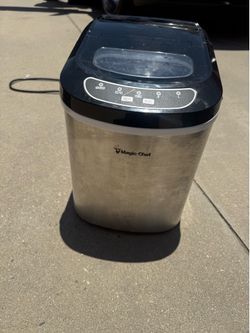 Ice maker