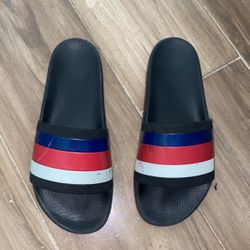 Used Gucci Slides