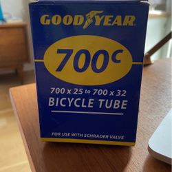 2 Brand New Bicycle Tubes 700