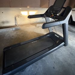 Treadmill 