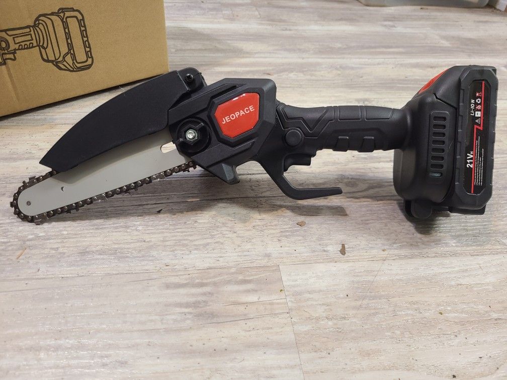 Mini Electric Chainsaw